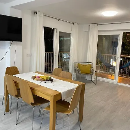 Апартаменты New Stylish Front Кульера